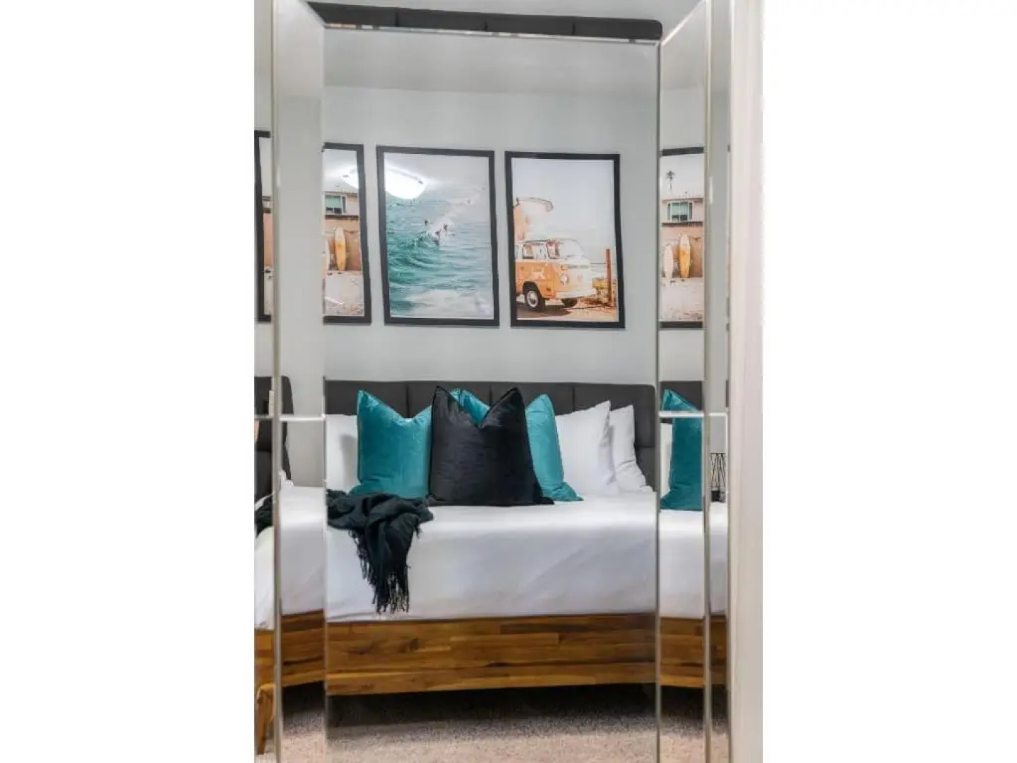 The Saturday I Sleeps 16 I BBQ & Patio I Fire Pit