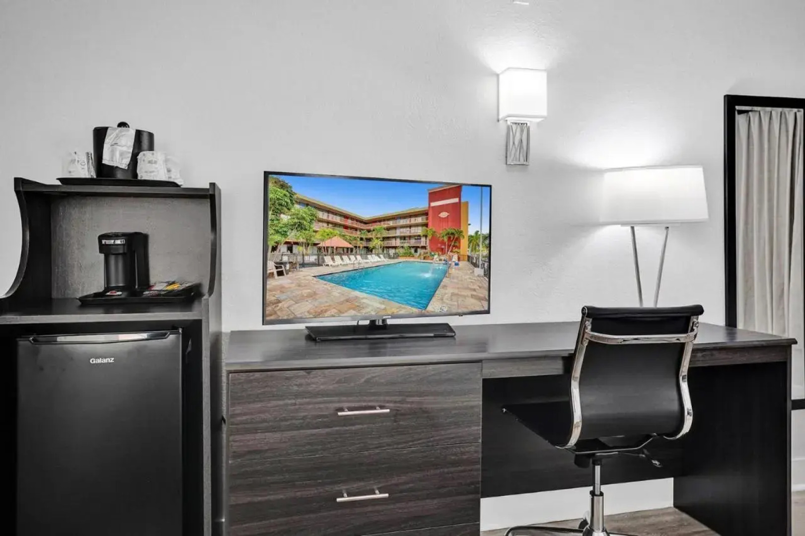 The Harrison Hotel Downtown Hollywood