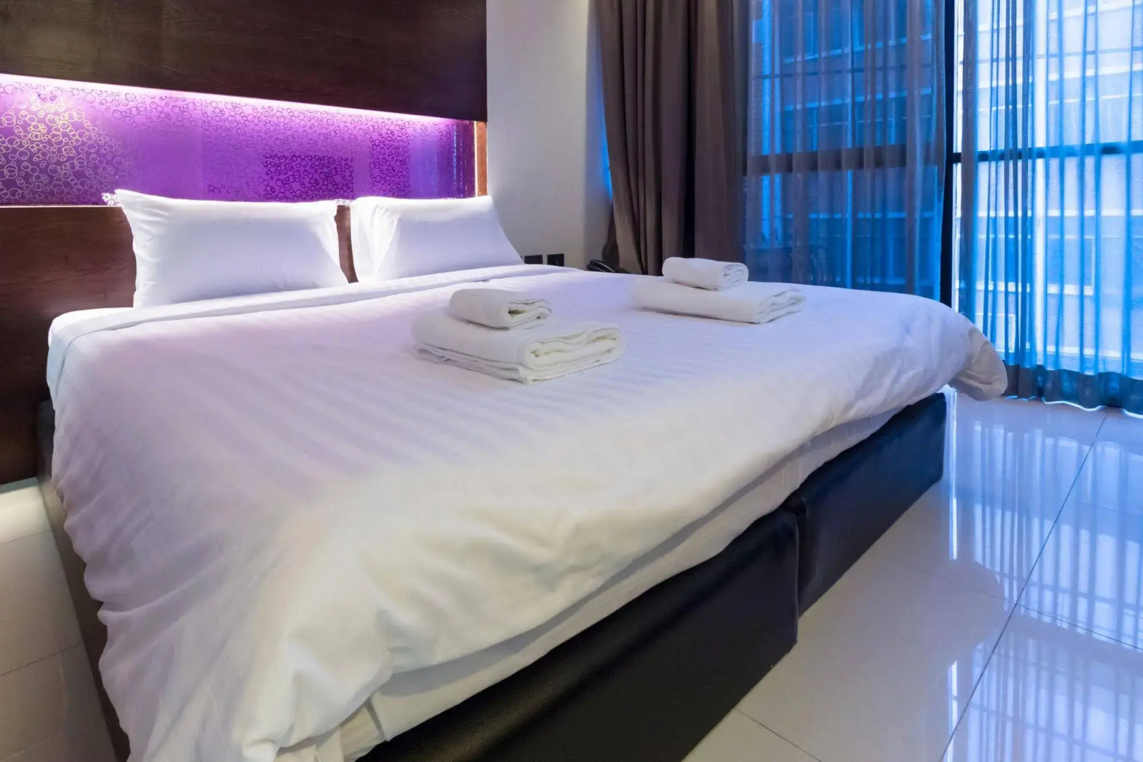 Collection O The Bangkok Airport Link Suite