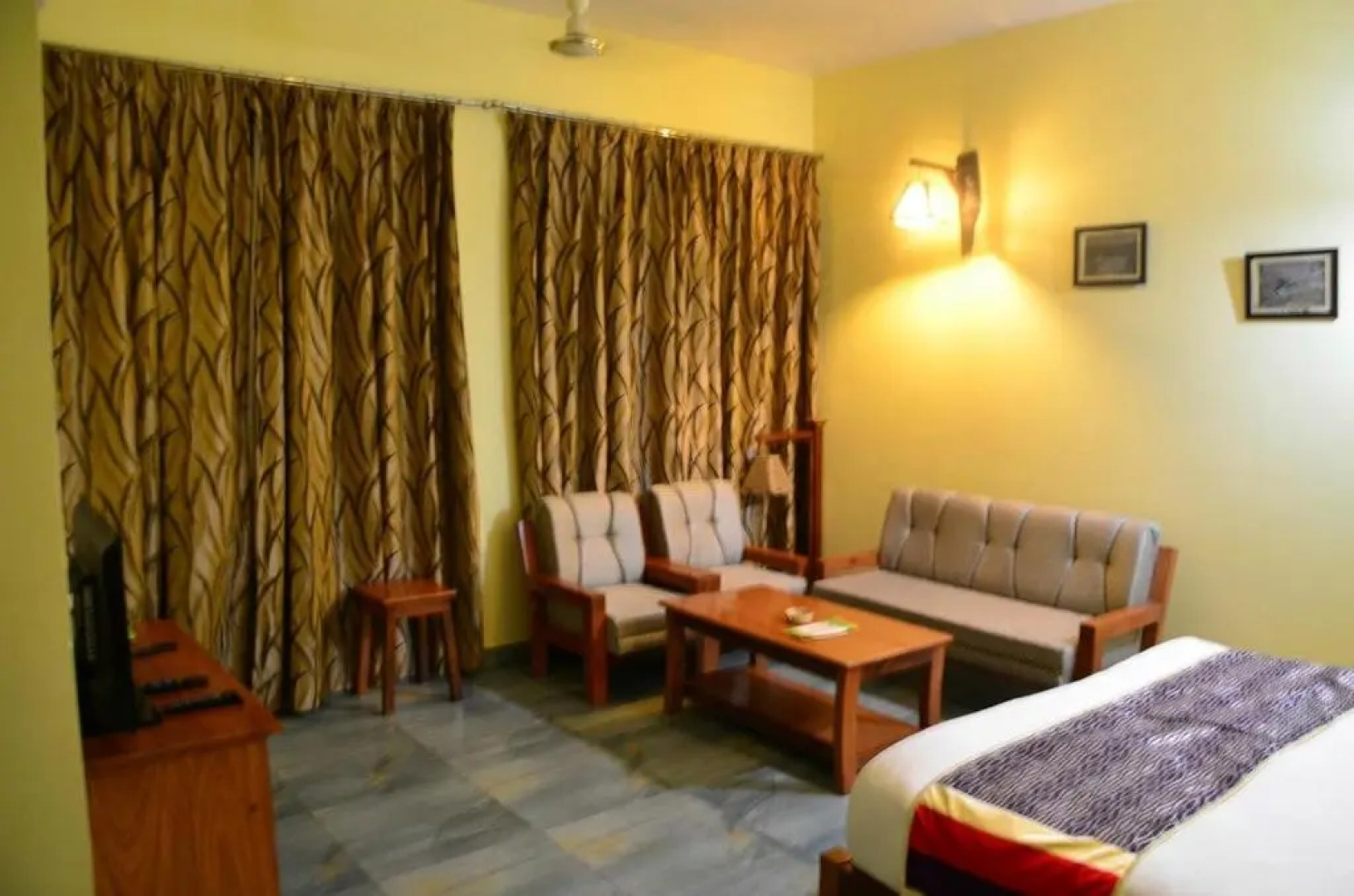 Corbett Heaven Resort