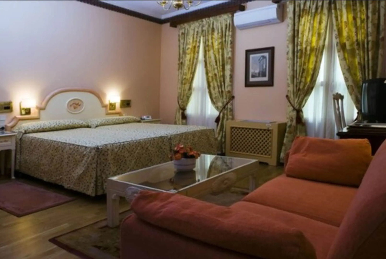 Hotel Infanta Isabel