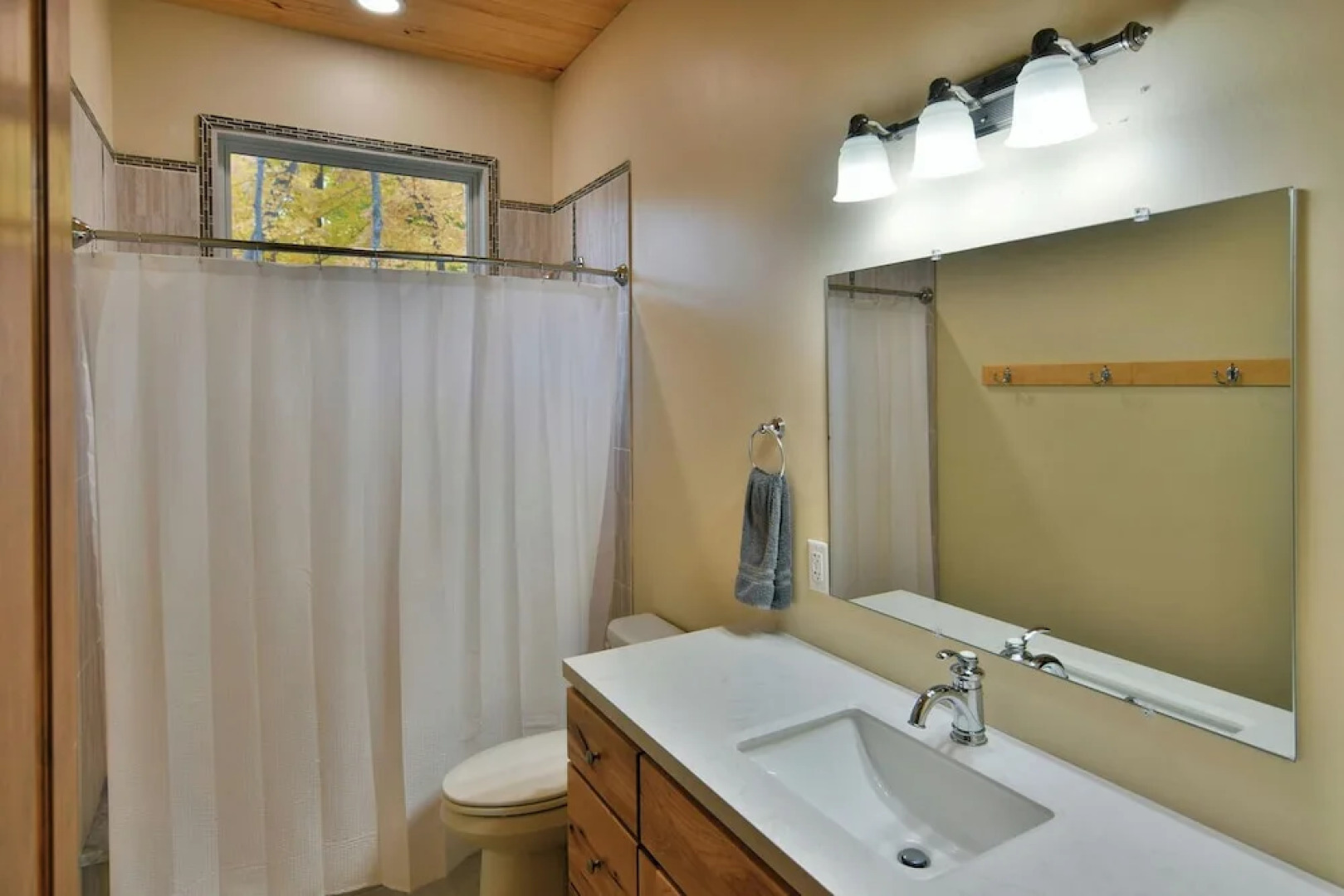 Whitefish Lake Lodge