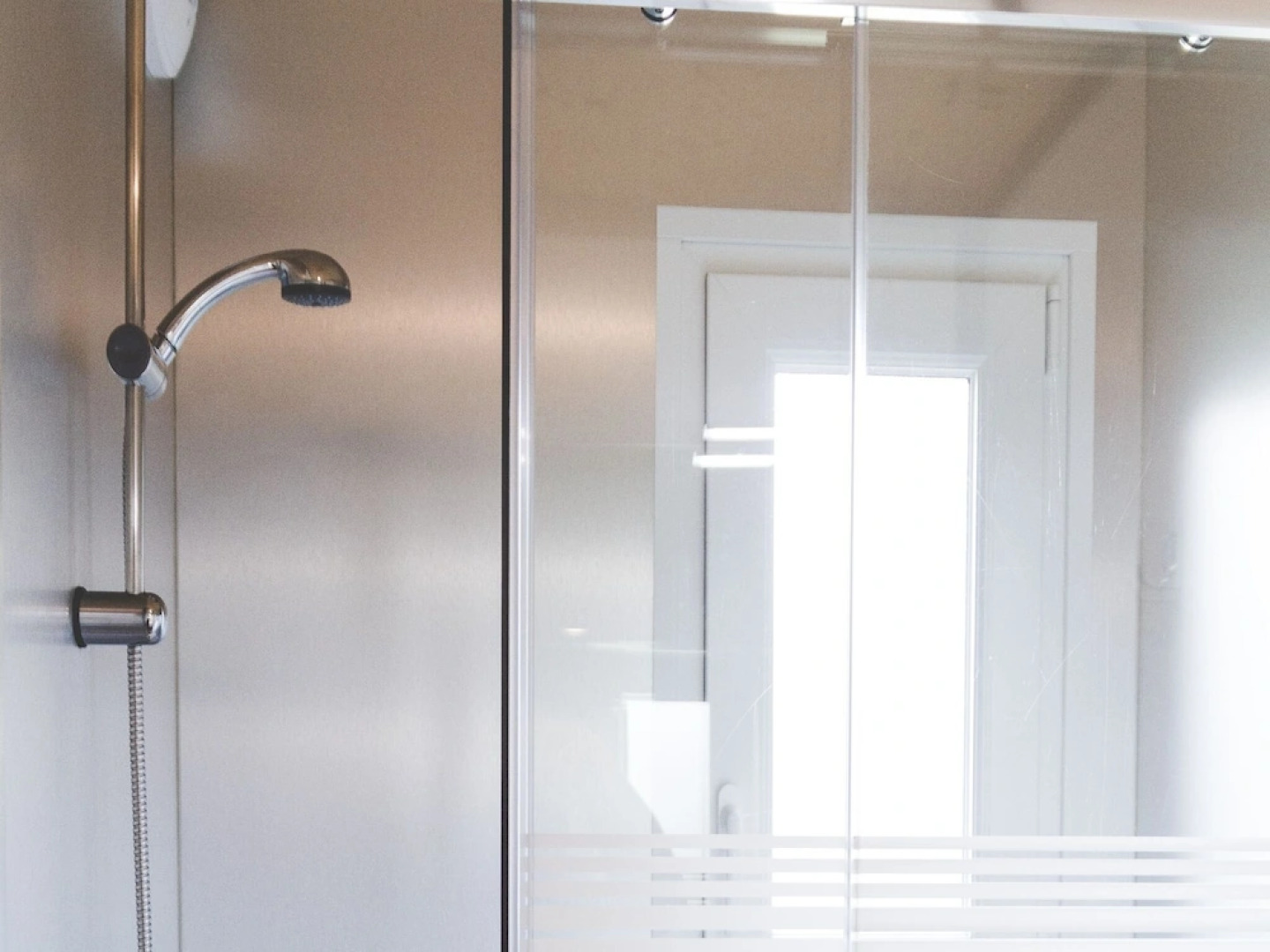 Modernly Furnished Cottage With Beautiful Terrace by a Lake