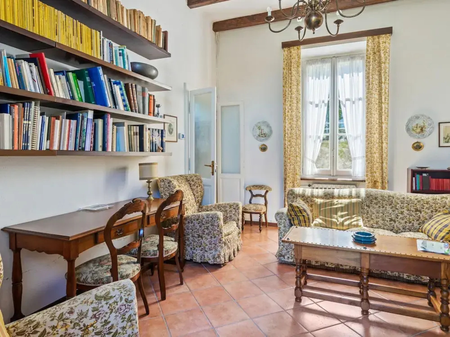 Quaint Holiday Home in Meina with Garden