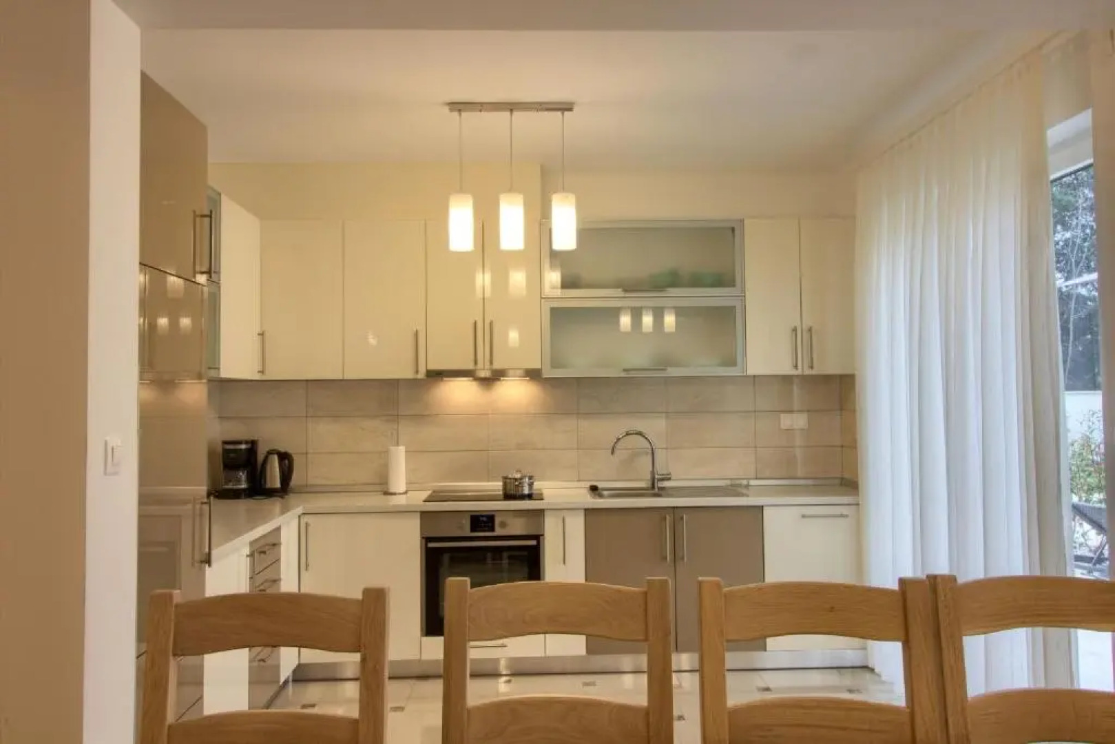 Charming villa Aurora with private pool 200m from the beach for up to 10 persons