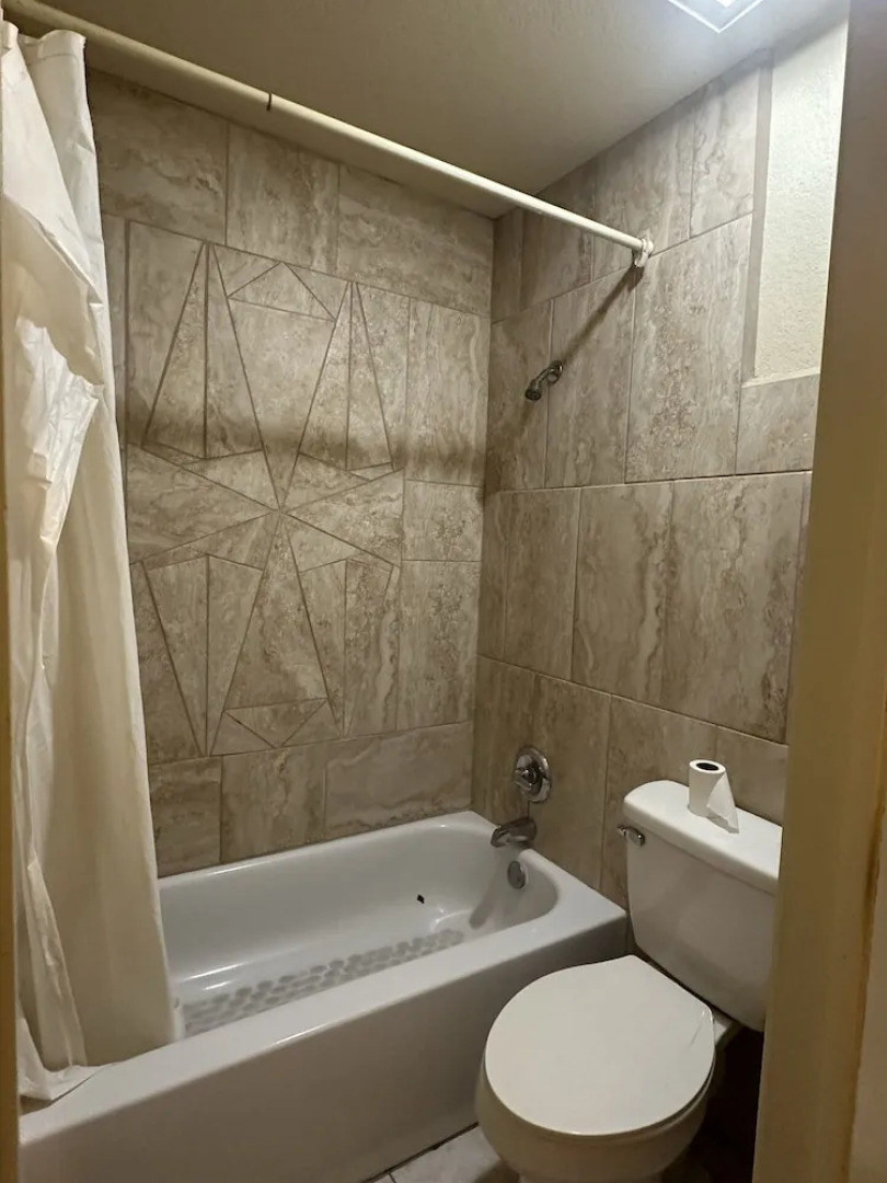 Travel Inn By OYO La Marque Texas City I-45