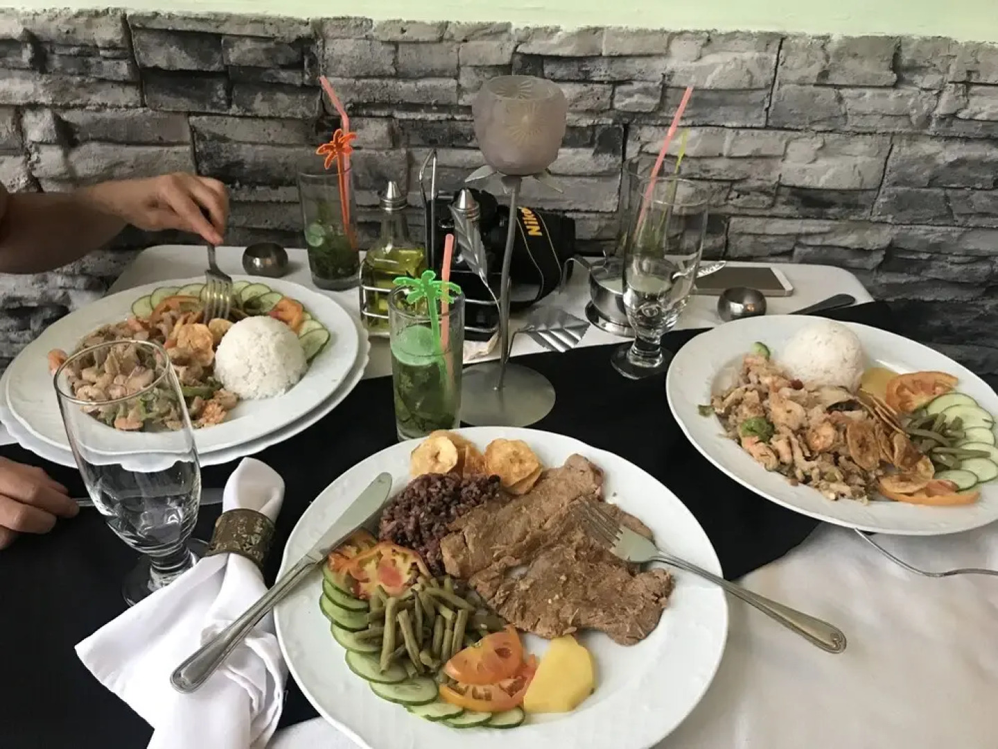 Hostal Doña Mirta R Rooms