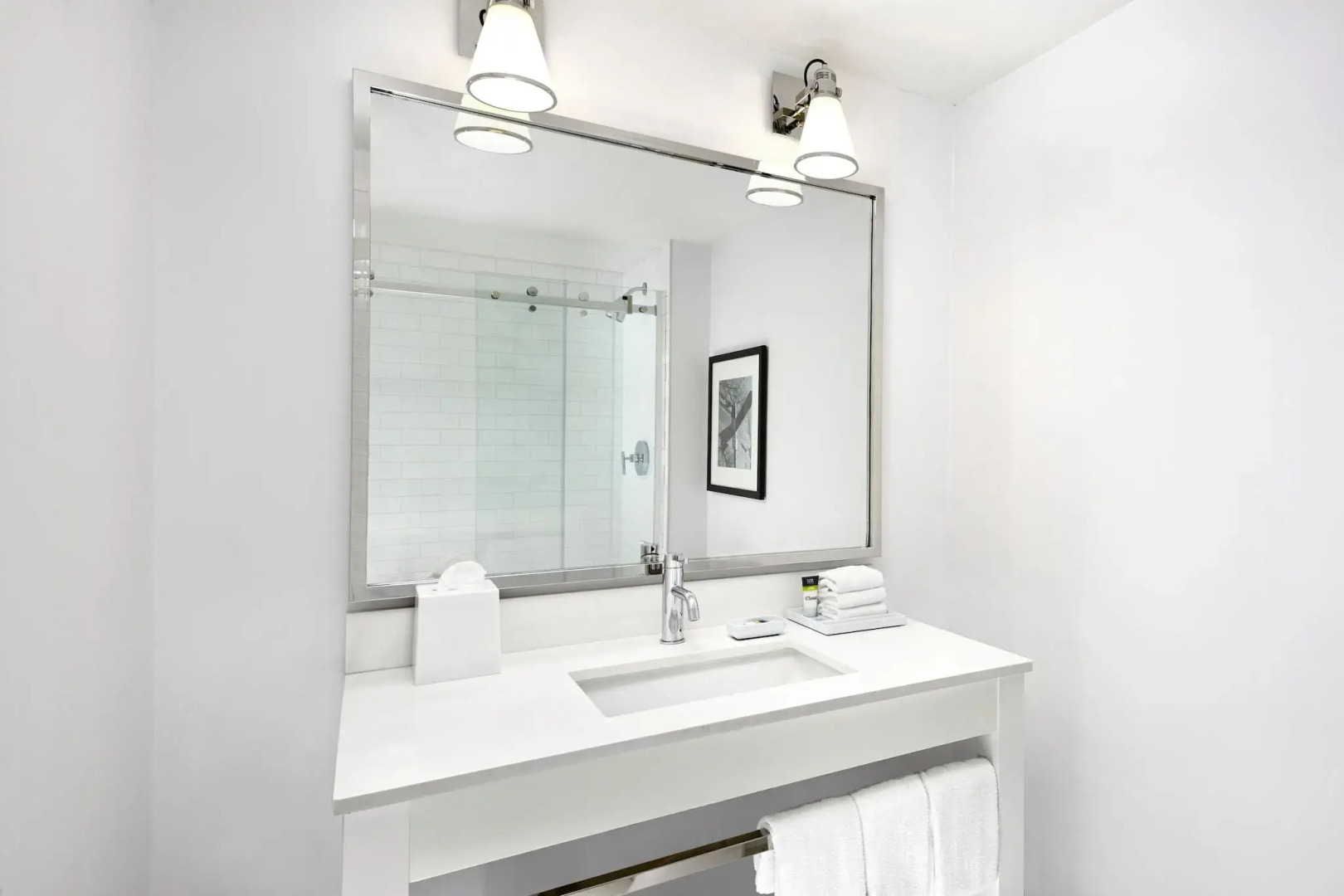 Grand Park Hotel Vancouver Airport, an Ascend Collection Hotel