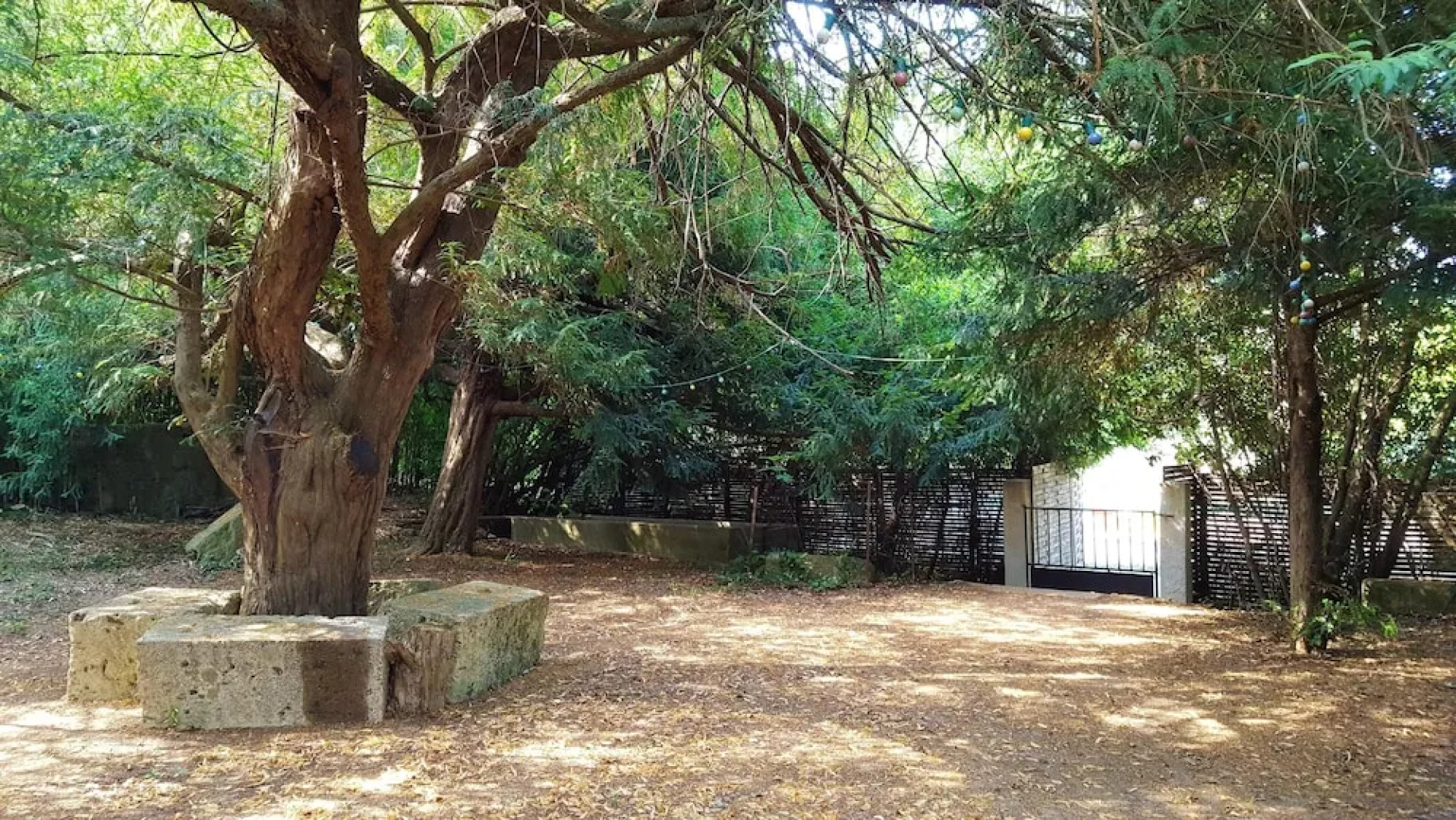 House With 3 Bedrooms in Lagrasse, With Pool Access, Enclosed Garden a