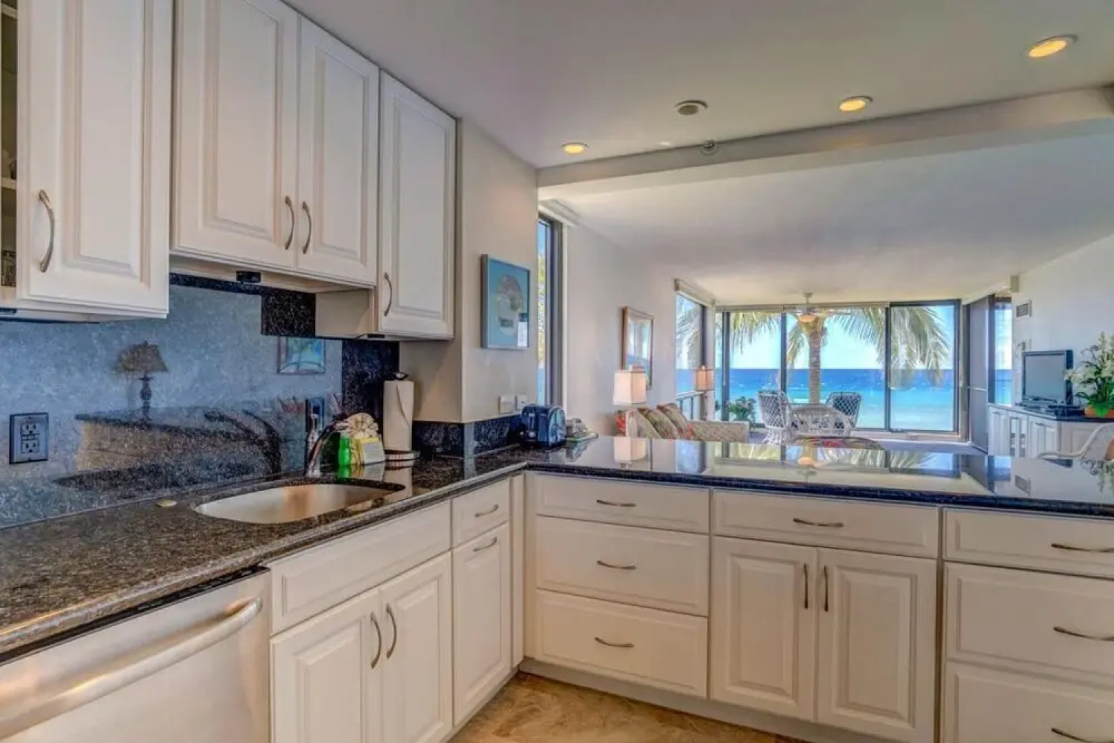 Mahana by KBM Hawaii Luxury Vacations