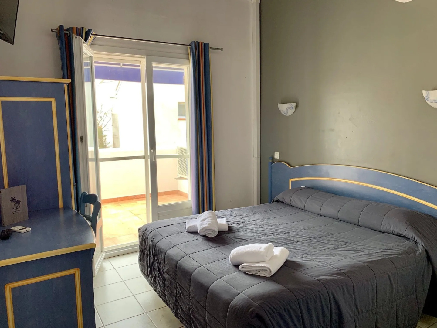 Hôtel Les Palmiers en Camargue