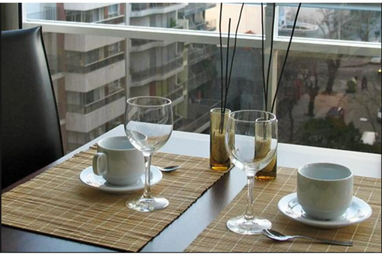 27 Suites Apart Hotel