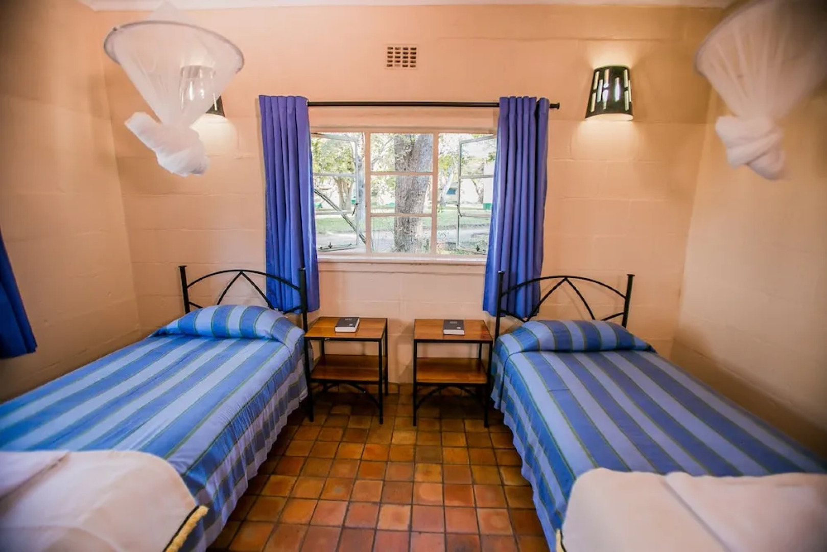 Victoria Falls Restcamp and Lodges