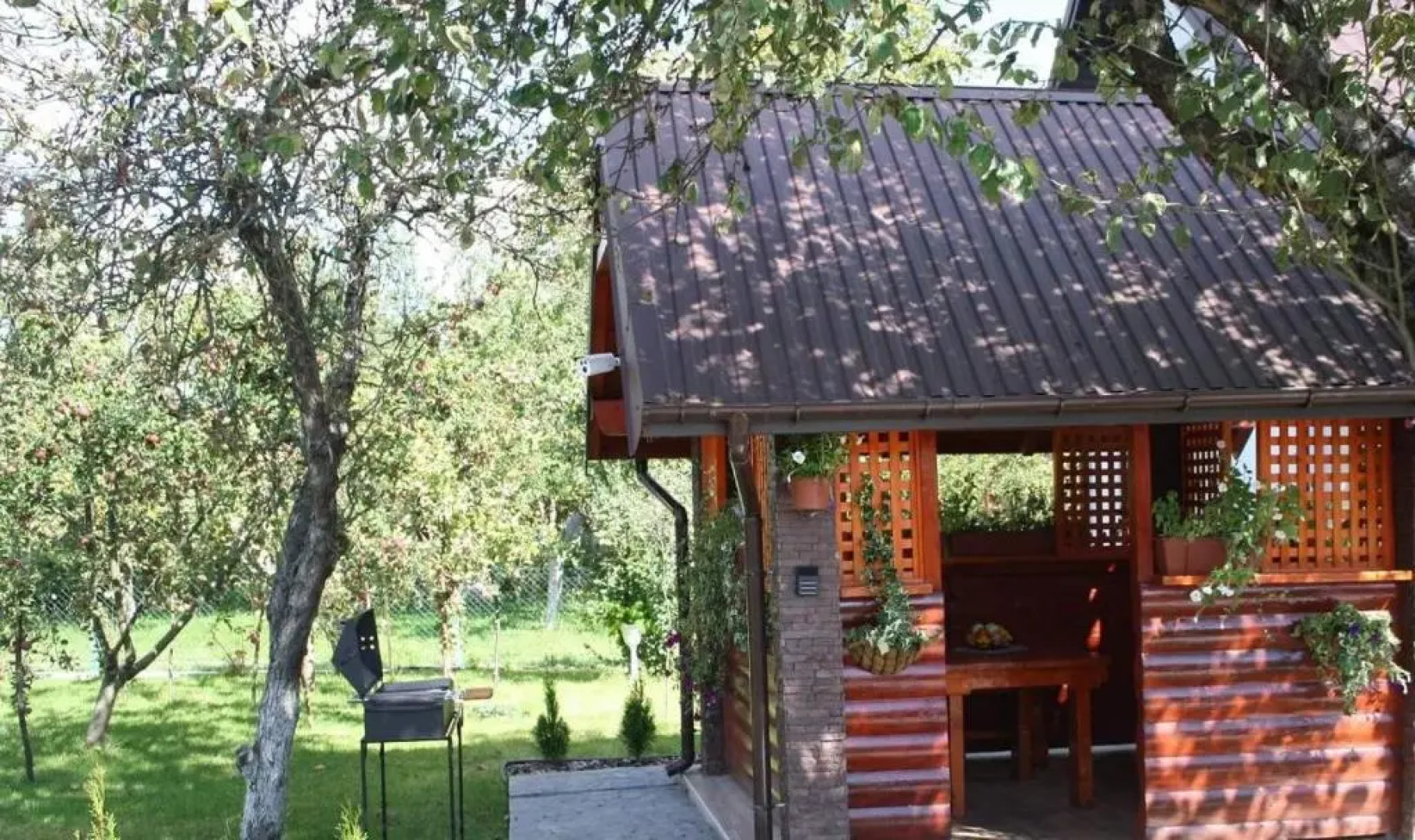 Morshyn Avenue Apartment