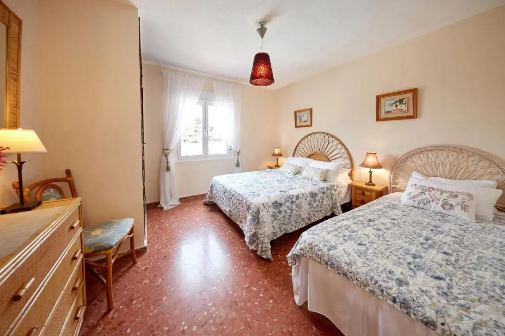 El Cid Hotel Restaurant & Bar