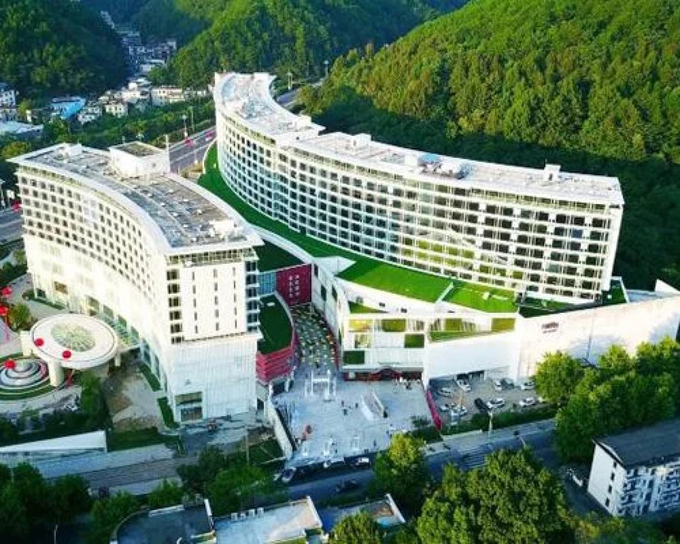 Libre Resort Huangshan - 4 Nights, Huangshan, Anhui, China