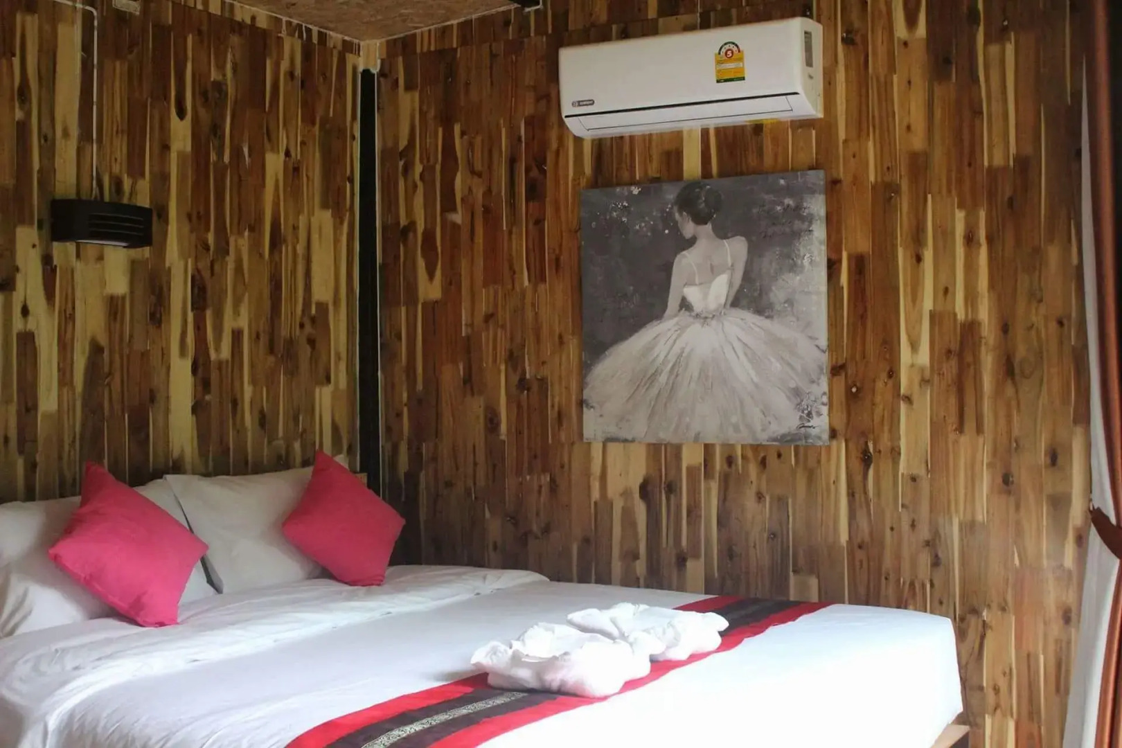 Cheiwlan Camp & Resort