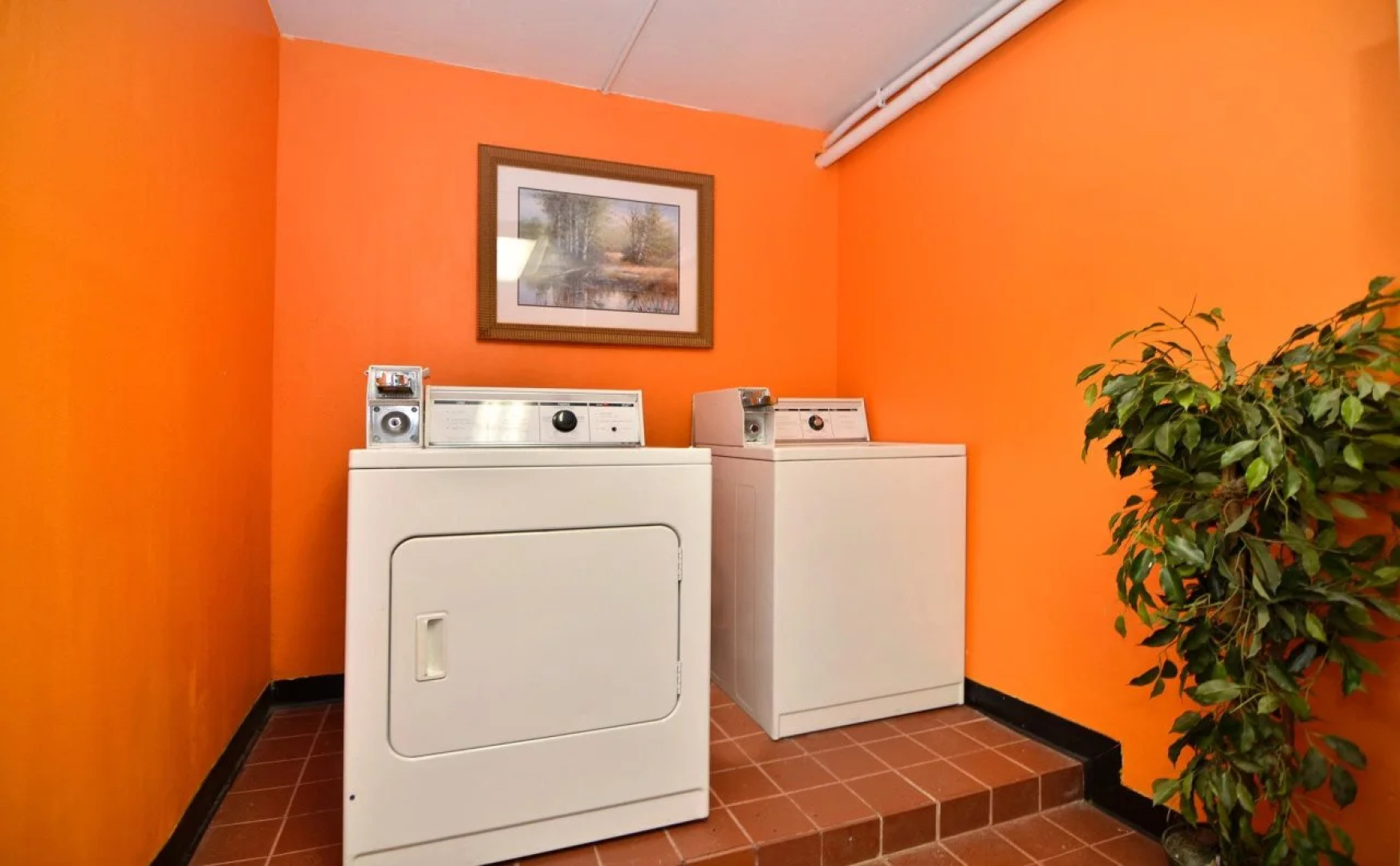 Clarion Inn & Conference Center