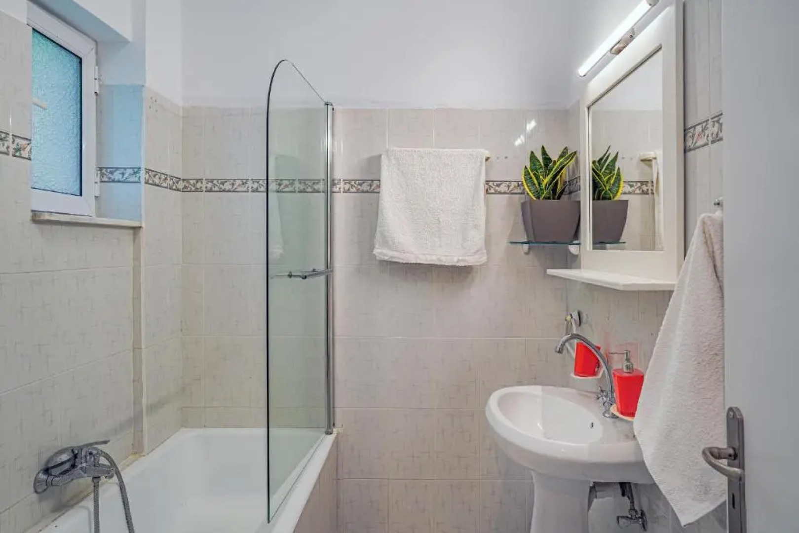 Villa Phoenix Apartments & Studios