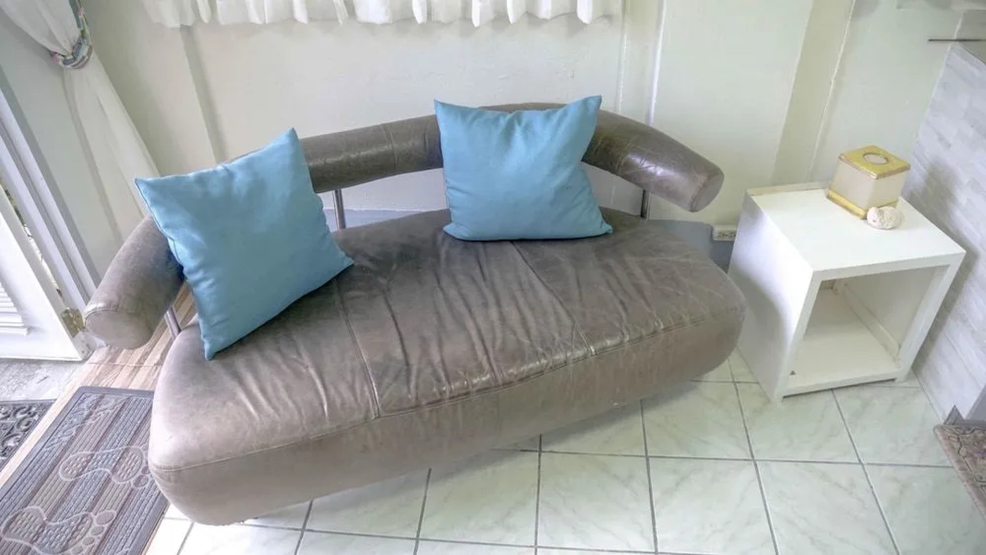 Stay Awhile Apartment