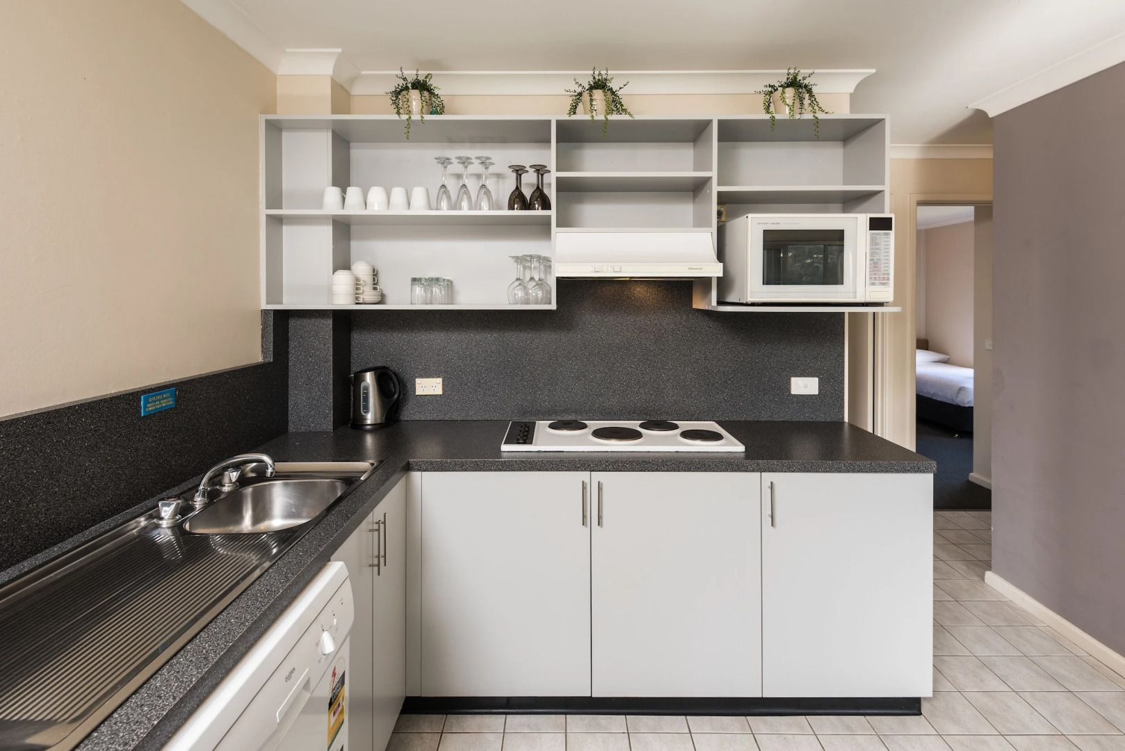 Bellevue on the Lakes