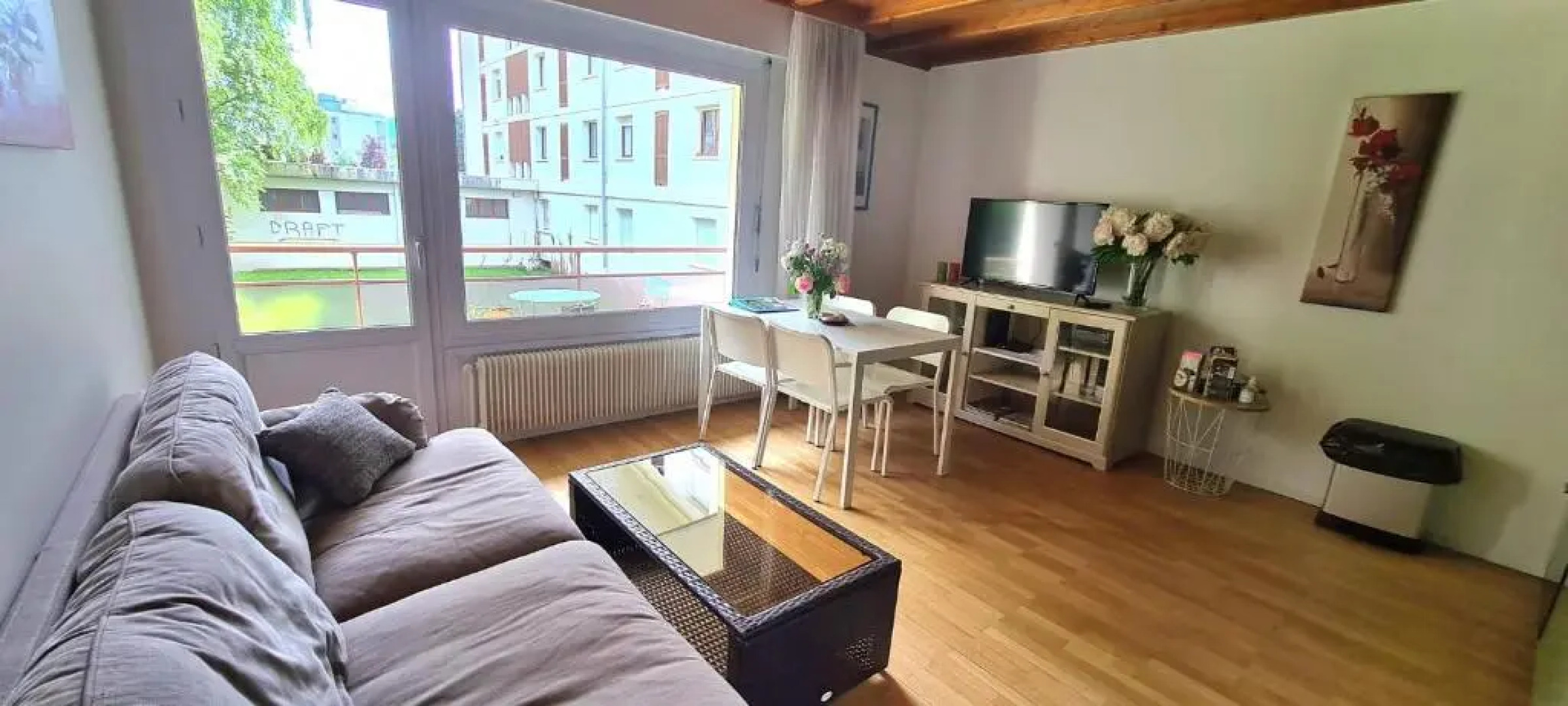 Pom'Verte-près du centre-ville et du lac -parking gratuit