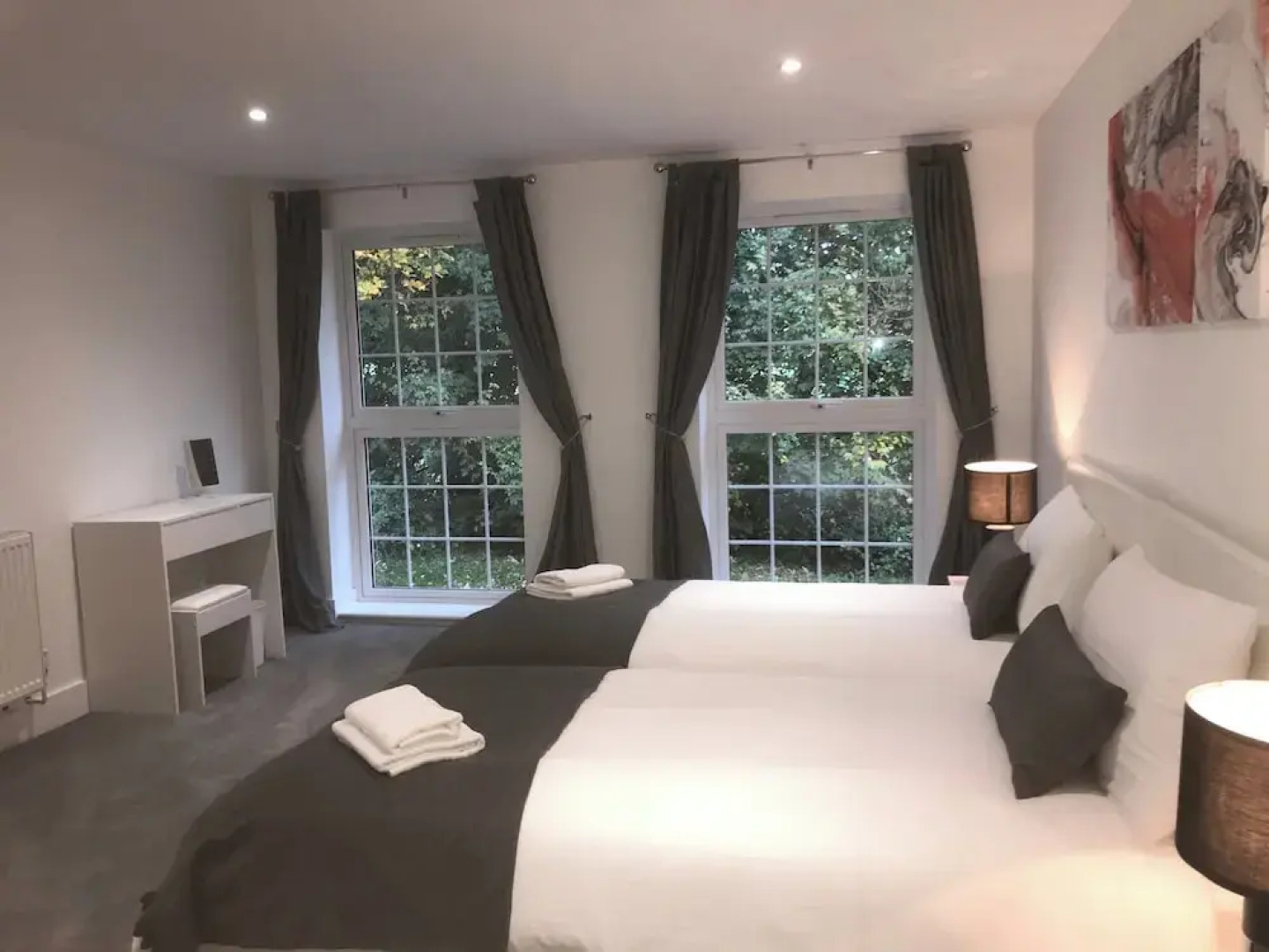 Stunning 3 bed Lodge on Private Estate