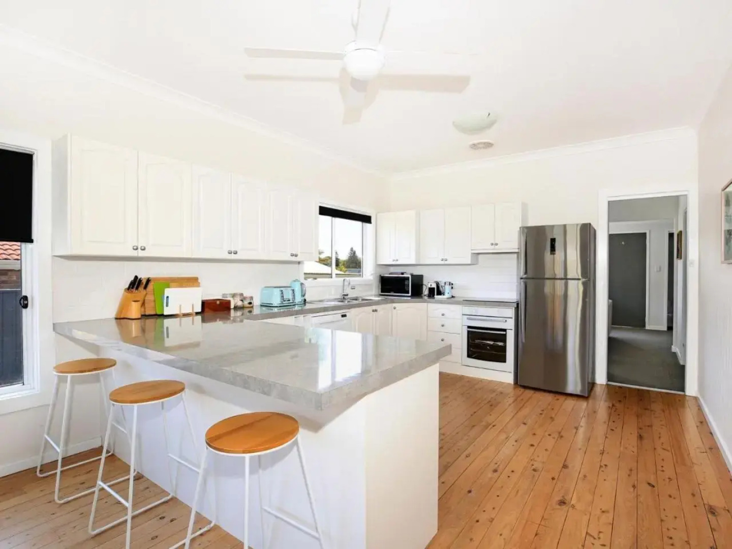 Tilly's Retreat - Pet Friendly - 3 Min Walk to Beach