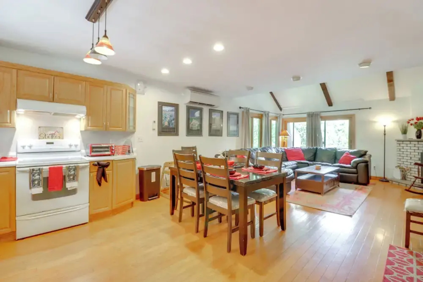 Community Indoor Pool: Tannersville Townhome