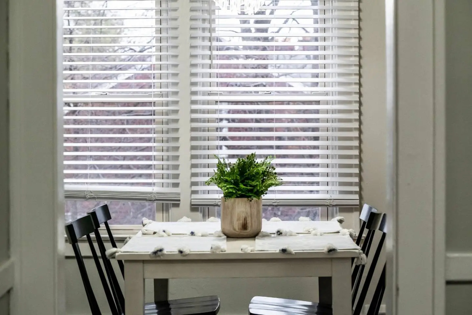 Cozy and comfortable apartment /15 minutes to down town