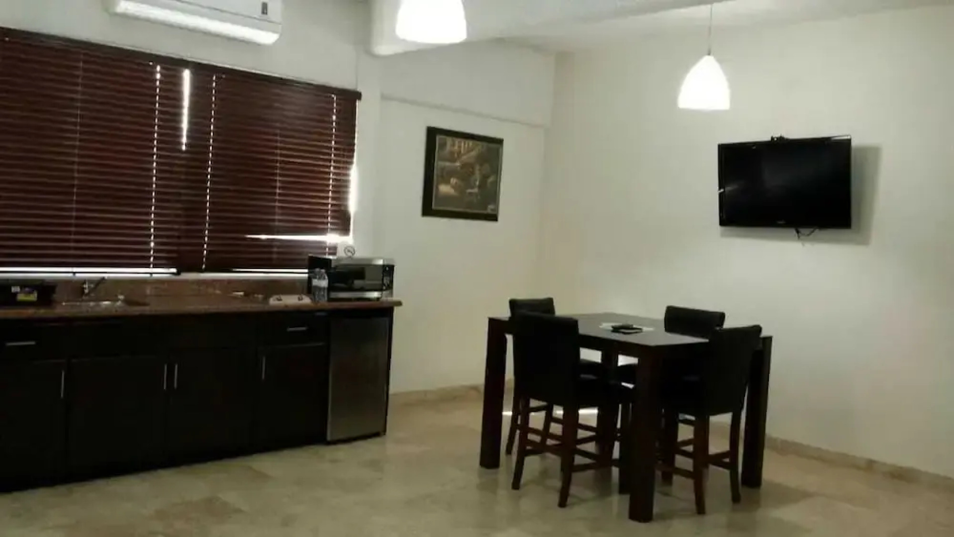 Premier Hotel Suites