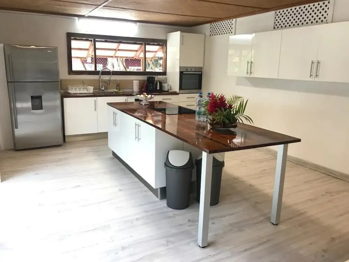 Bora Bora Beach House