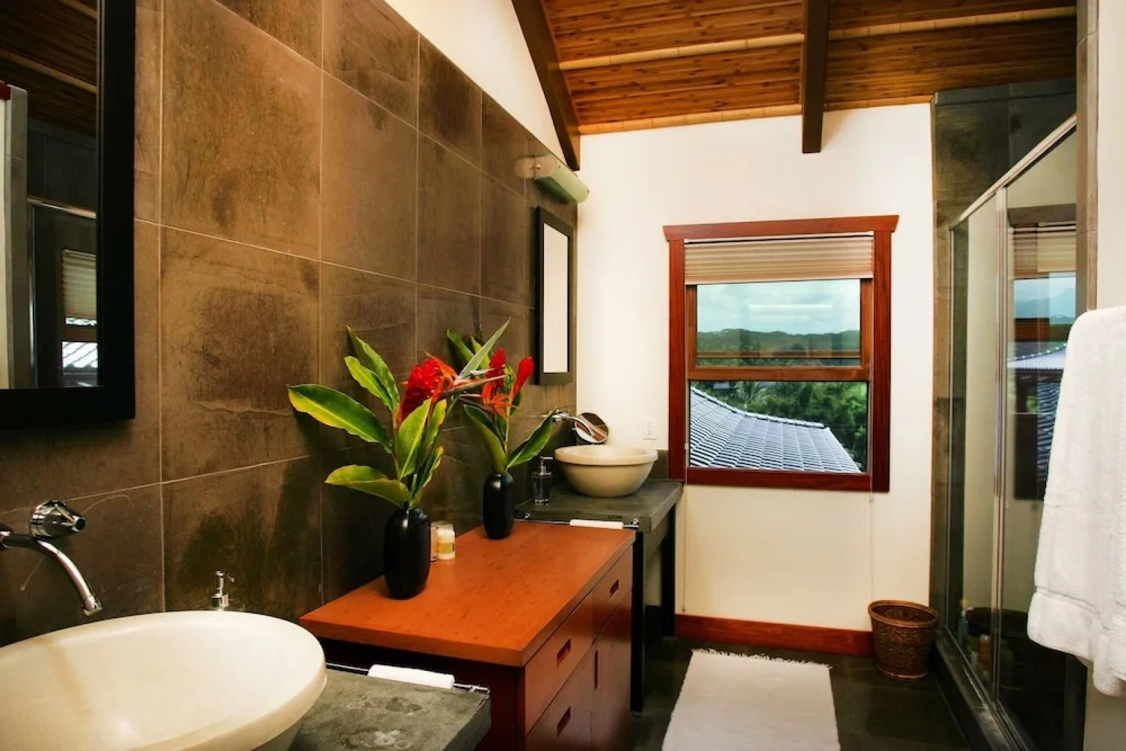 Ikena Lani 5 Bedroom Home