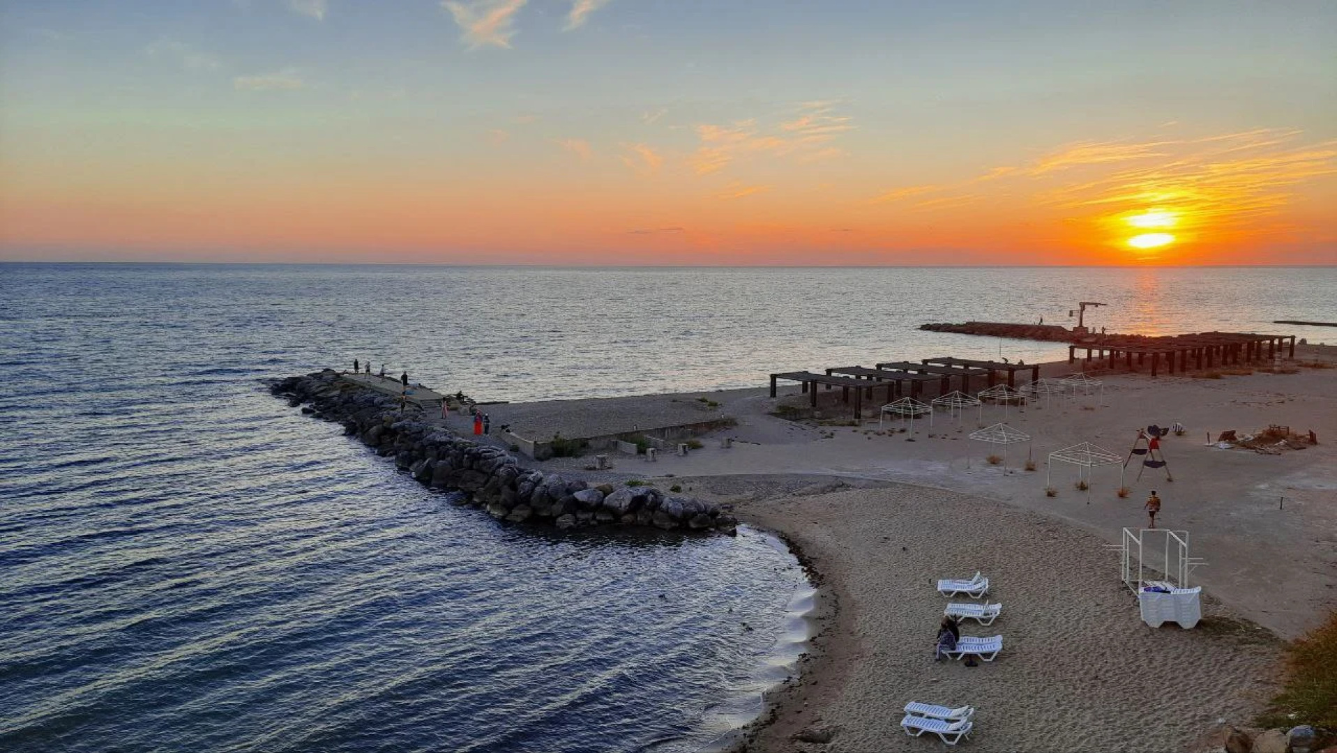 Голден Хиллс