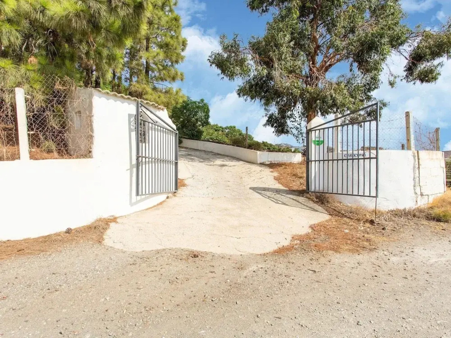 Gorgeous Villa With Private Swimming Pool in Algarrobo-costa