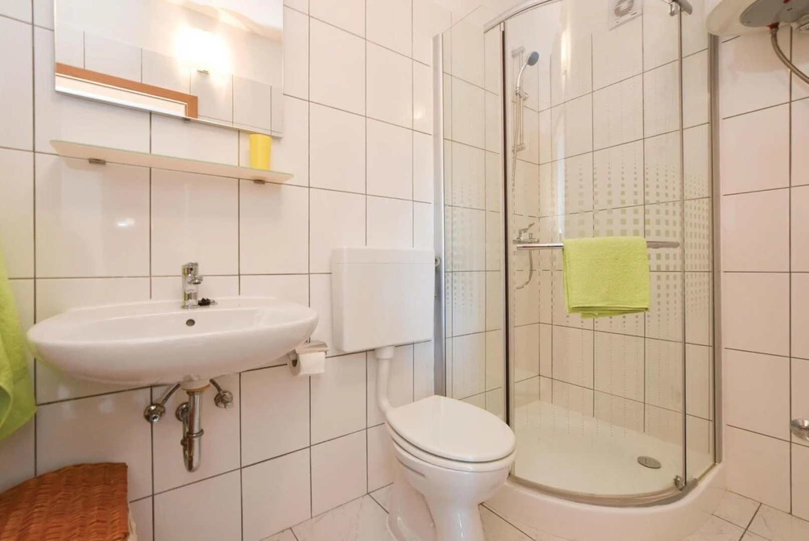 Amazing Home in Zastrazisce With Wifi and 2 Bedrooms