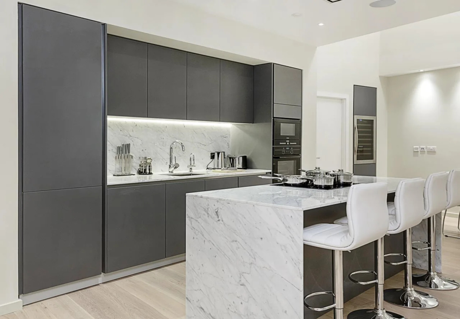 The Monument Residences