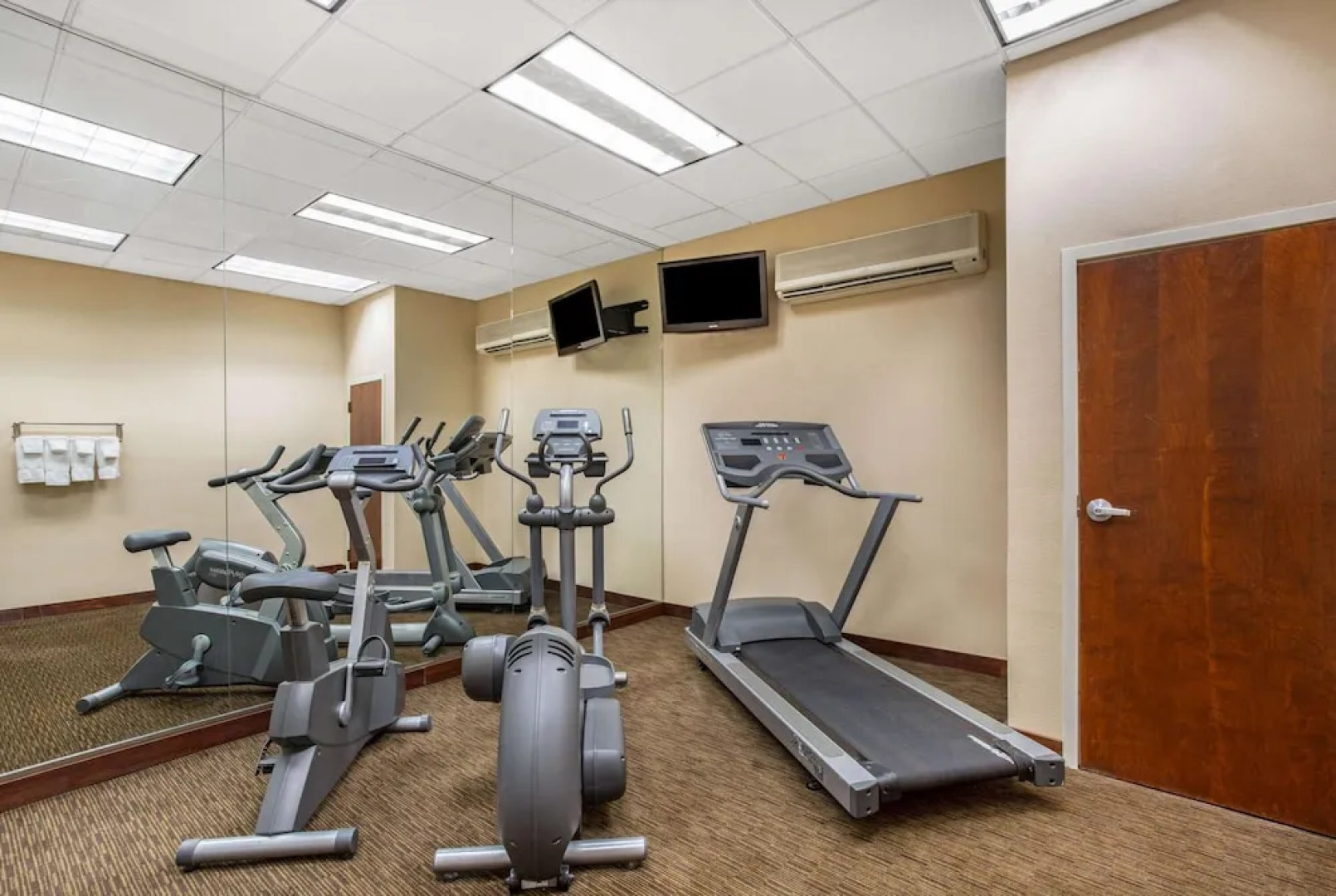 La Quinta Inn & Suites New Haven