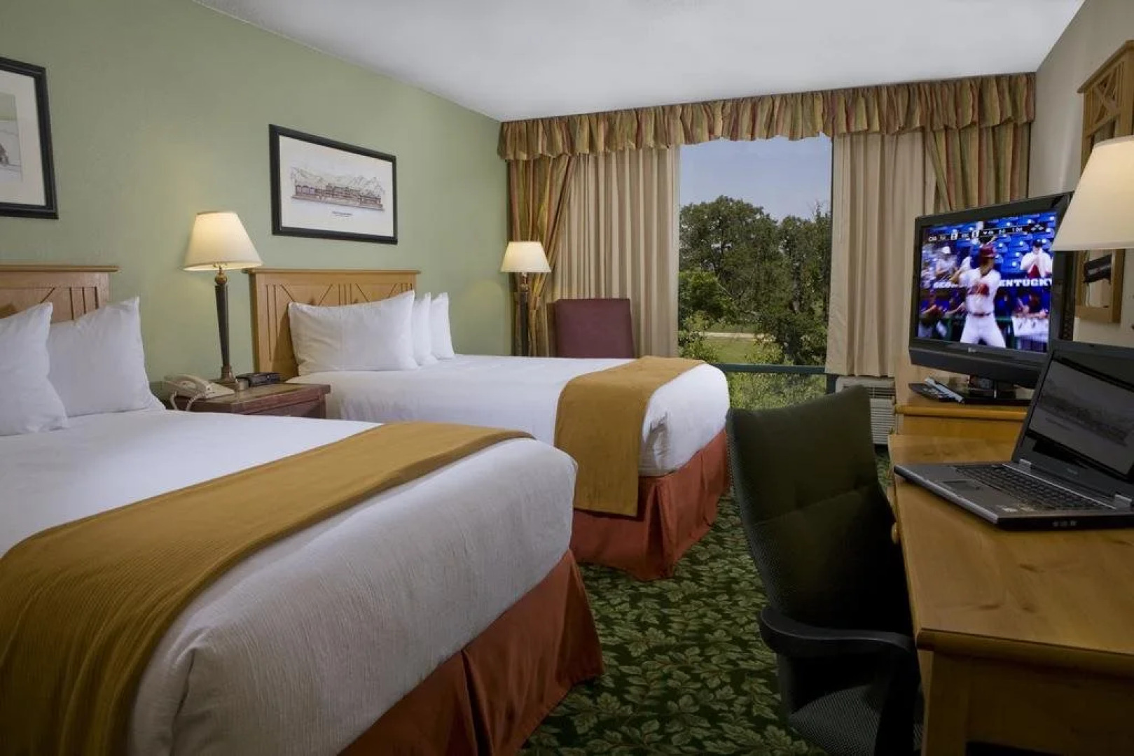 Cabot Lodge Millsaps