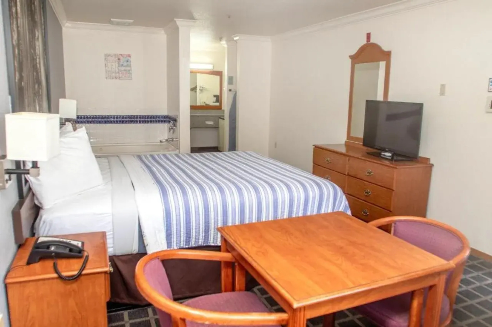 Super 8 By Wyndham Willits