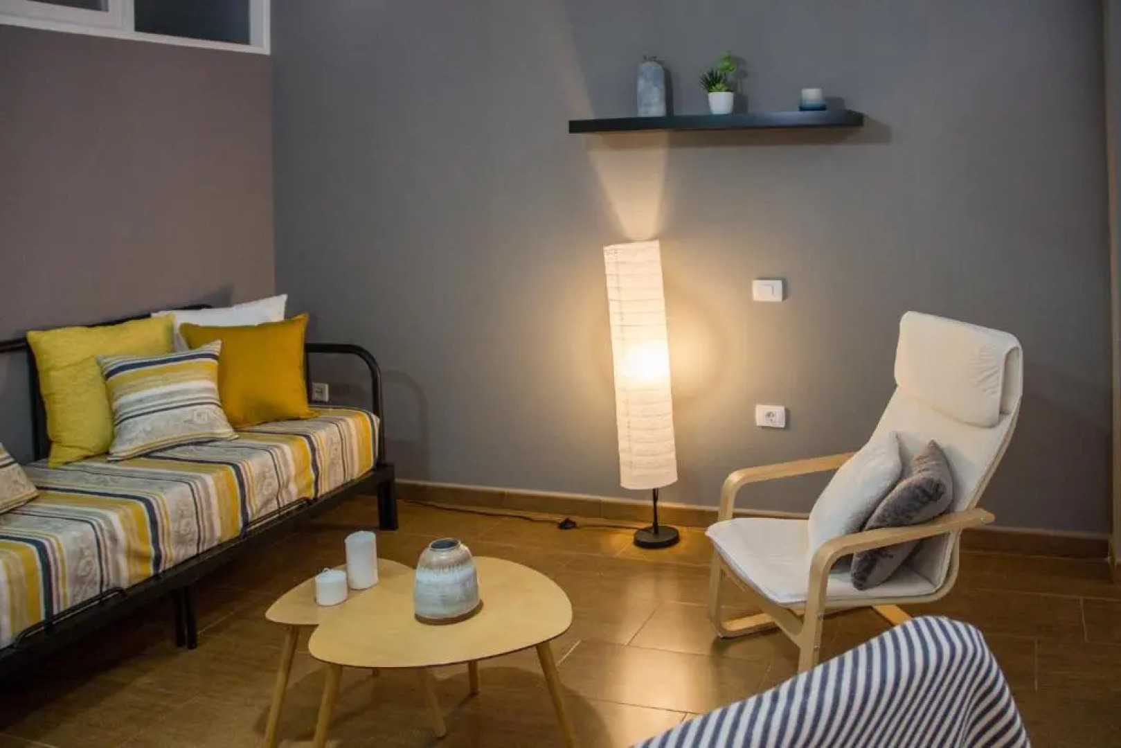 Acogedor apartamento con vista al mar.