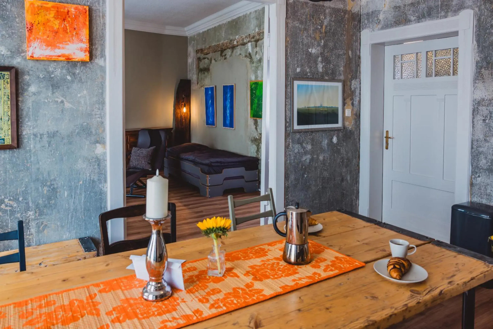 Charmante Altbau-Wohnung zwischen Altstadt und Klinikum mit Parkplatz