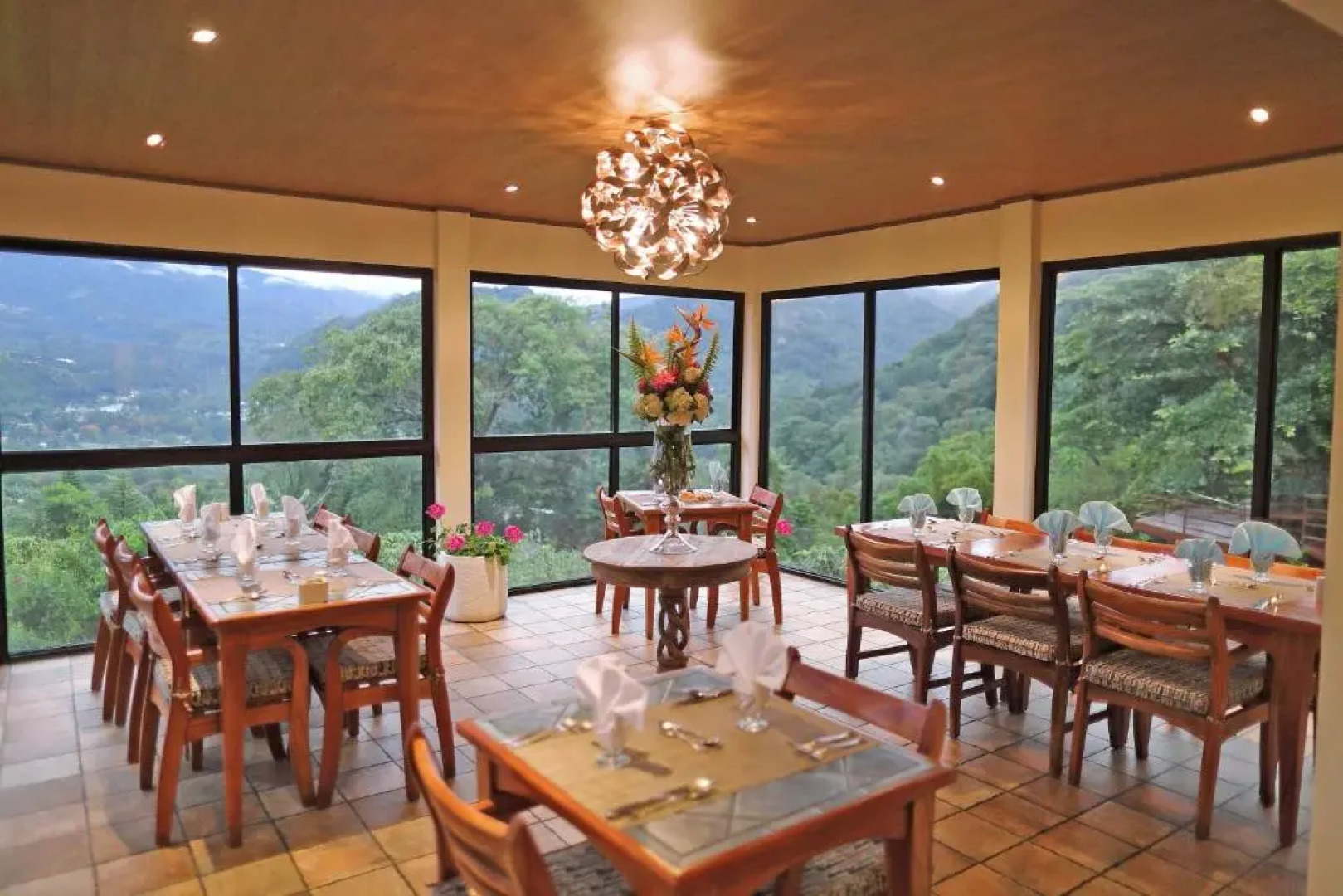 Los Establos Boutique Resort- All Inclusive