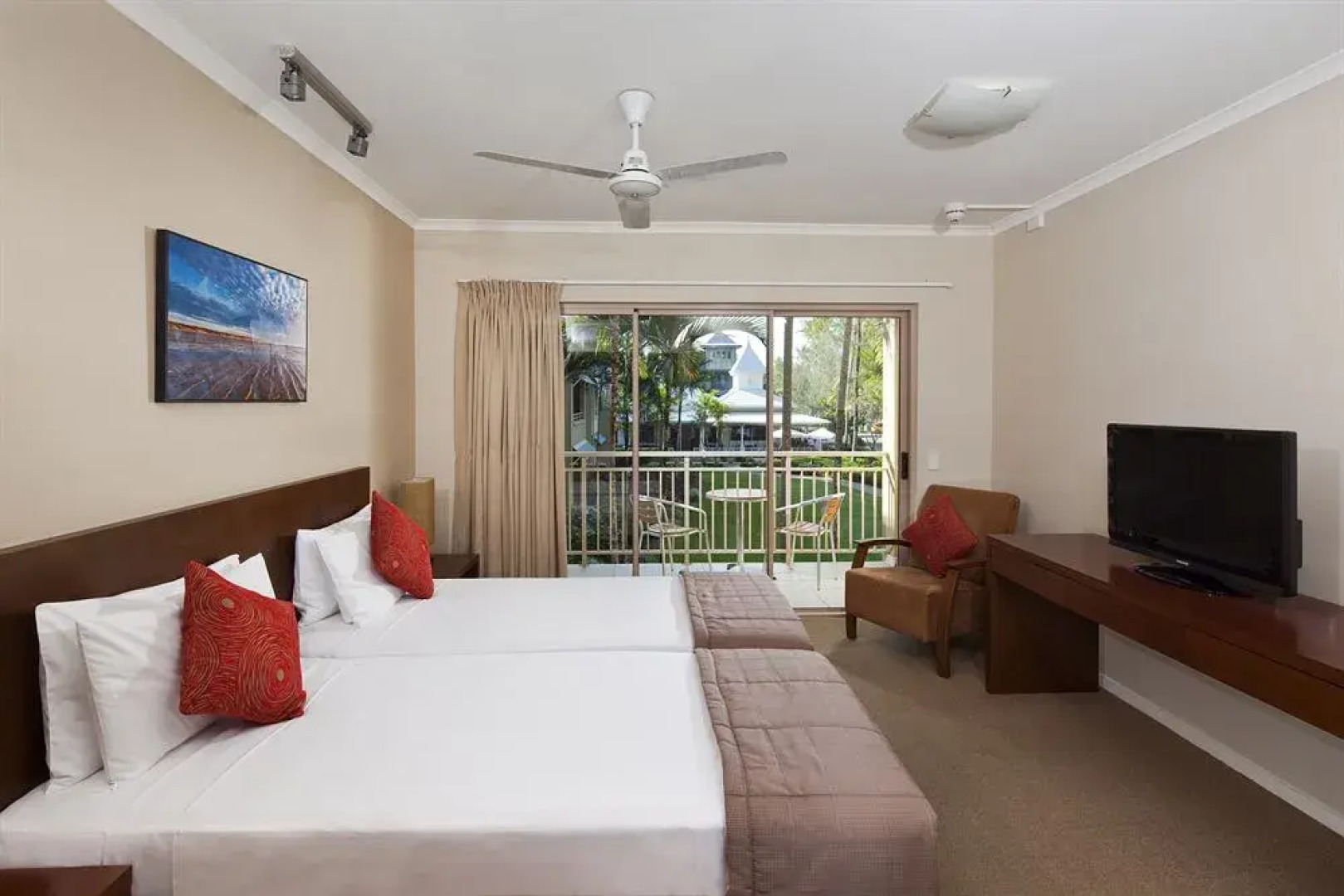 Amphora Resort Luxury Private Apartments