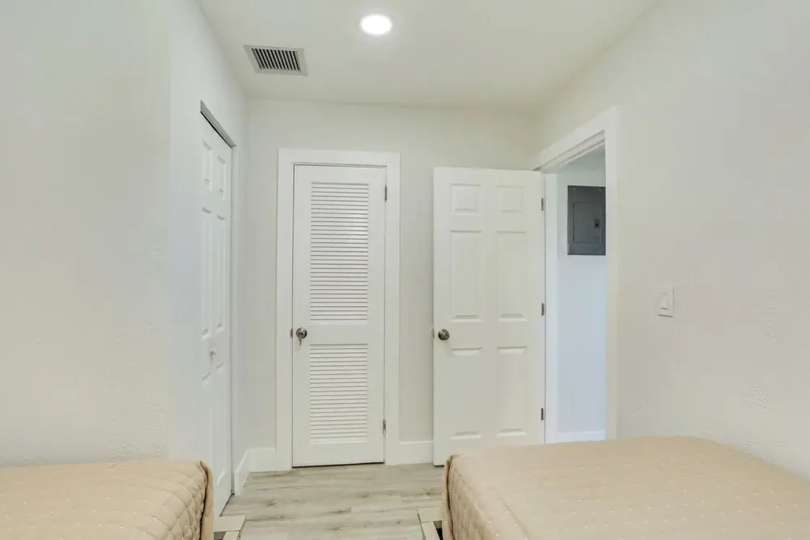 West Palm Beach Vacation Rental ~ 2 Mi to Beach!