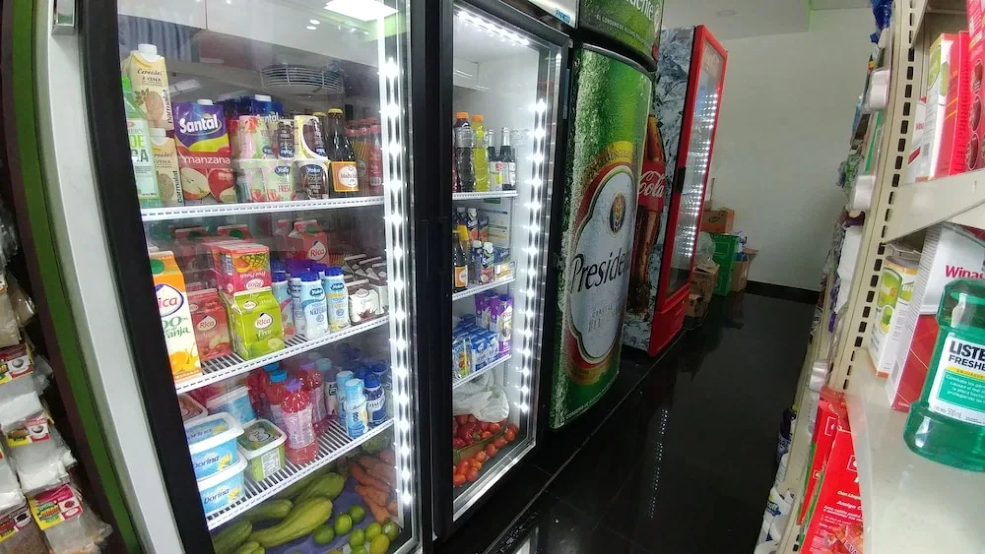 Tropical Condo BBQ Pool 5min to Airport