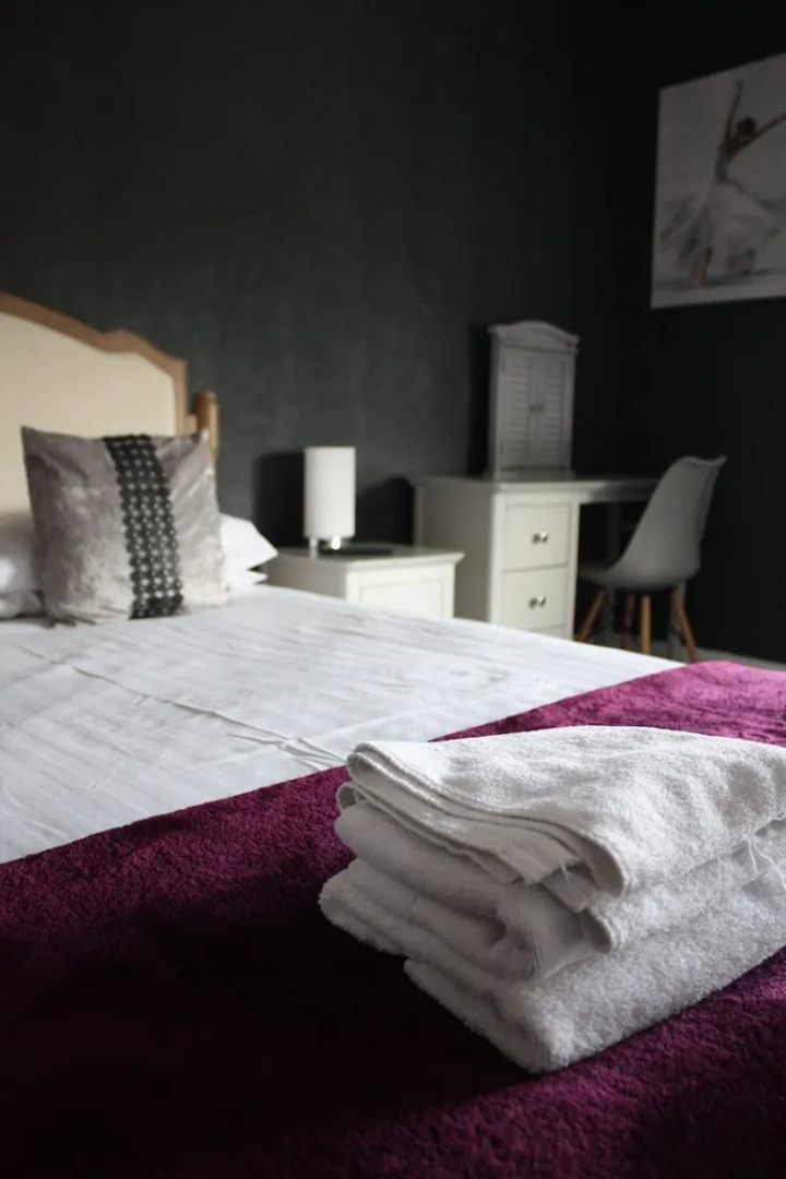 The Hare And Barrel Hotel