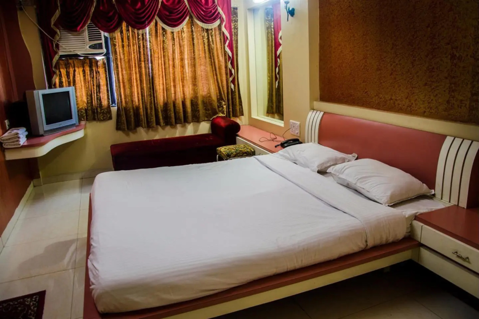 Saibaba International Hotel