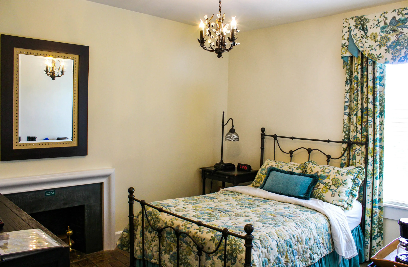 Providence Manor House Bed & Breakfast