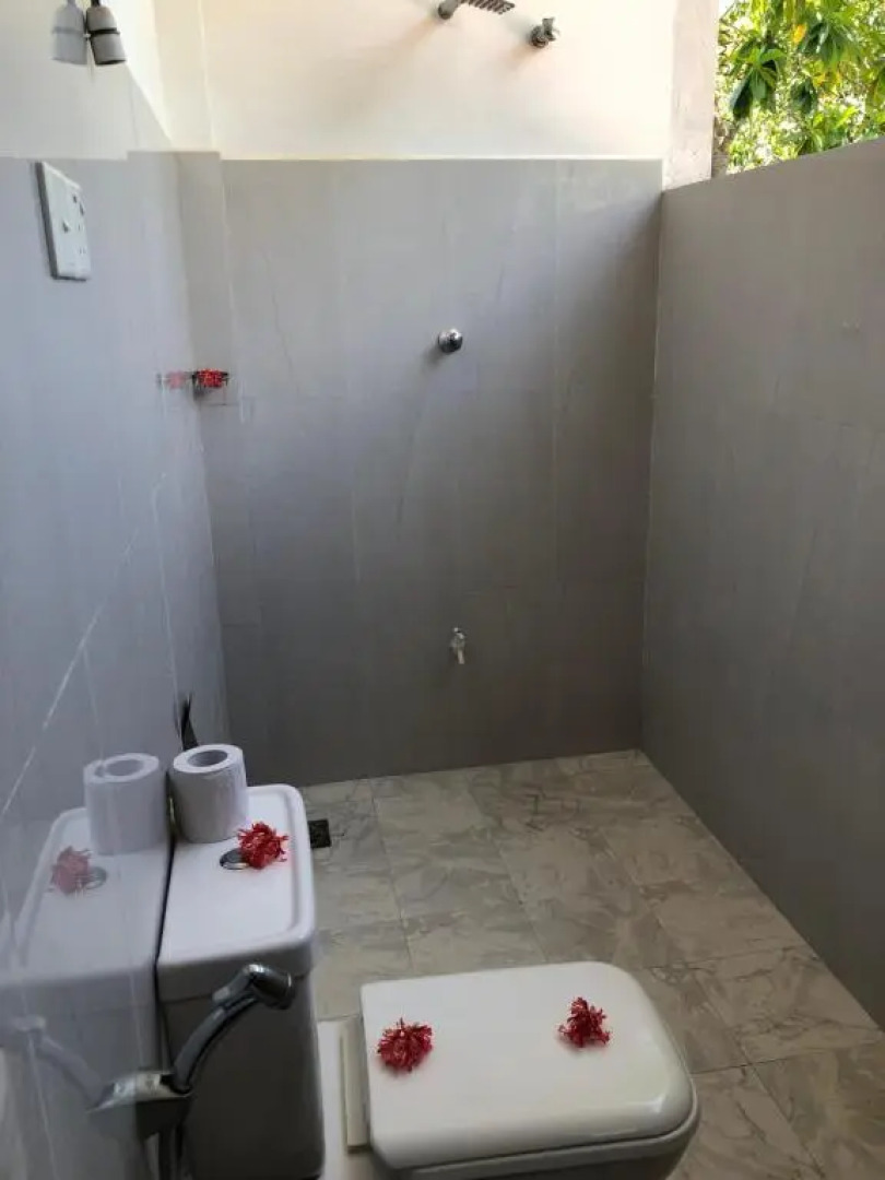 Hiriketiya White House